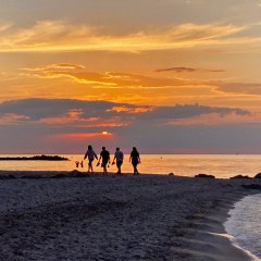 Spaziergang im Sonnenuntergang